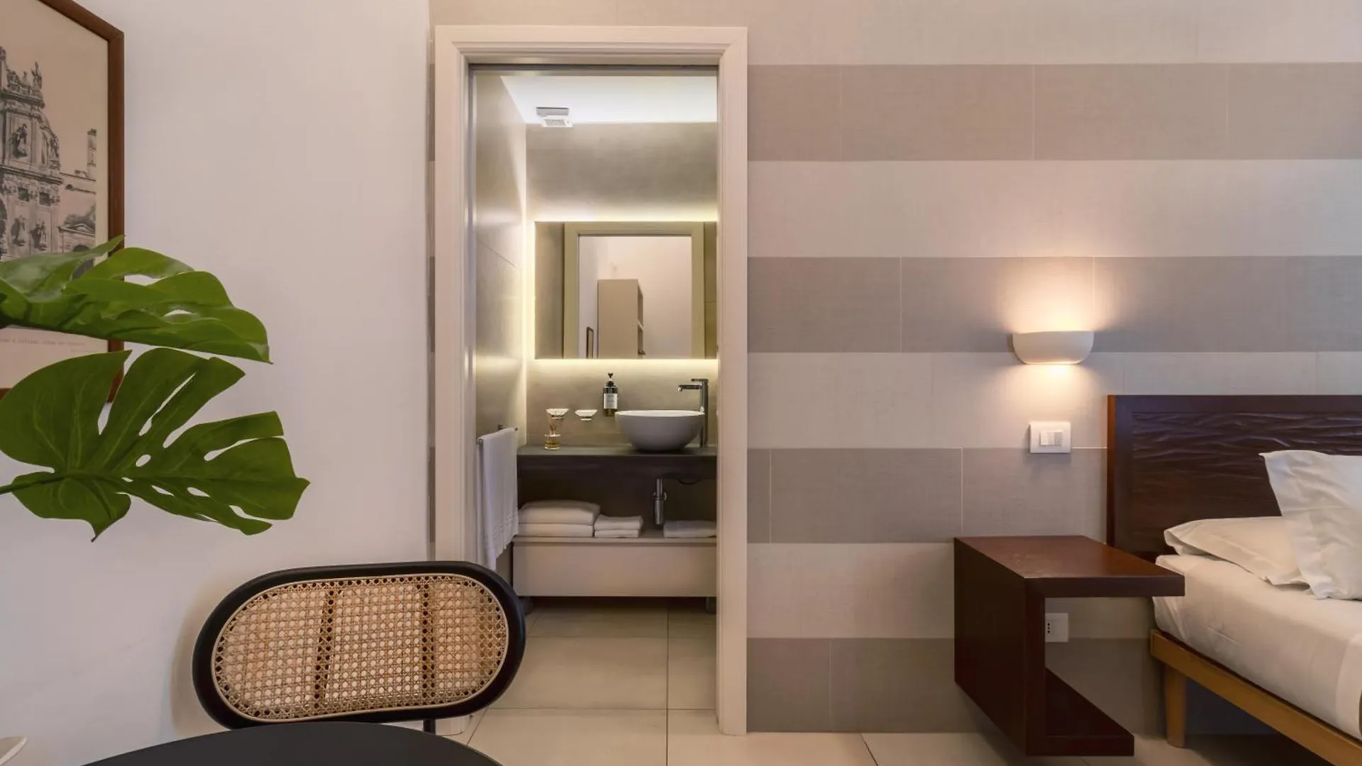 Palazzo San Lazzaro - Lecce Selection Jacuzzi Rooms & Suites Guest house