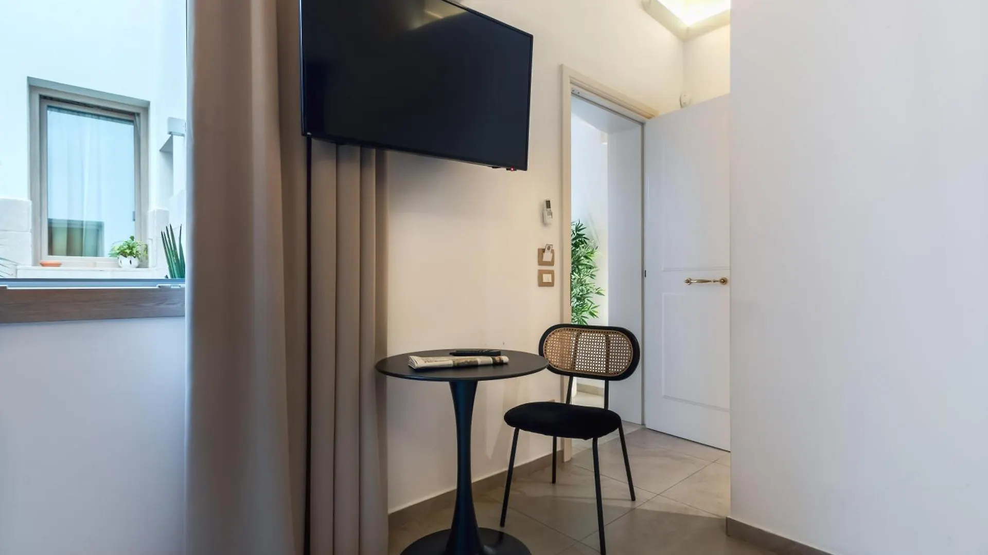 Affittacamere Palazzo San Lazzaro Rooms&Suites SIT Lecce Italia