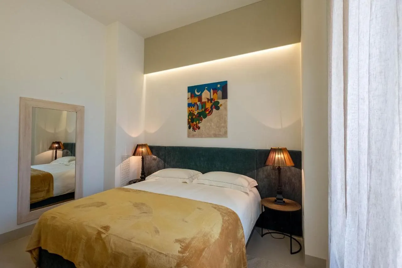Guest house Palazzo San Lazzaro - Lecce Selection Jacuzzi Rooms & Suites Italy